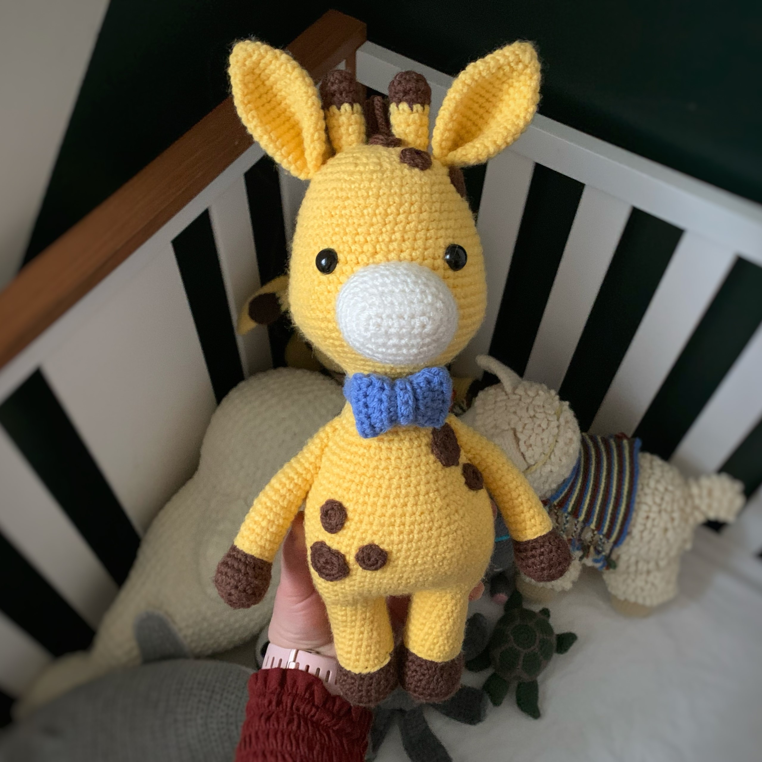 Gustav the Giraffe Realistic Crochet Animal Pattern